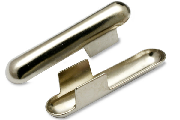 Metalliset sokatapit (T-muotoiset) narulle, aukko 5,0 mm, nikkelipinnoitetut